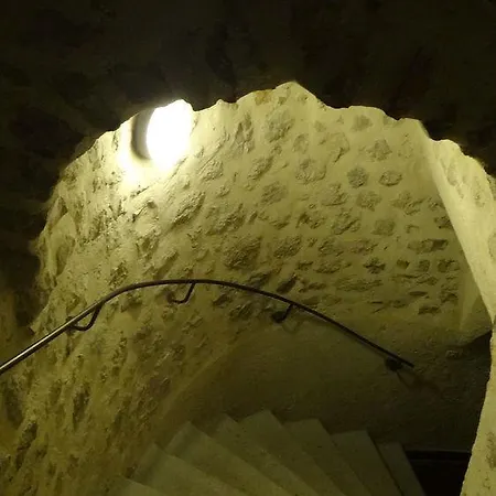 Le Cloitre Des Dominicains 2* Buis-les-Baronnies