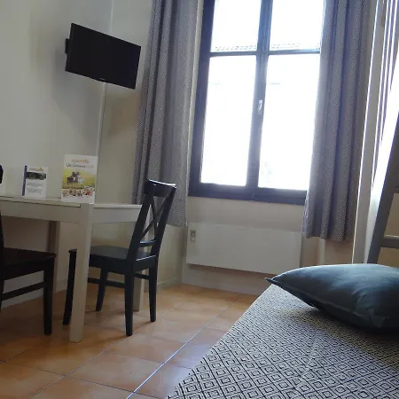 Le Cloitre Des Dominicains Buis-les-Baronnies