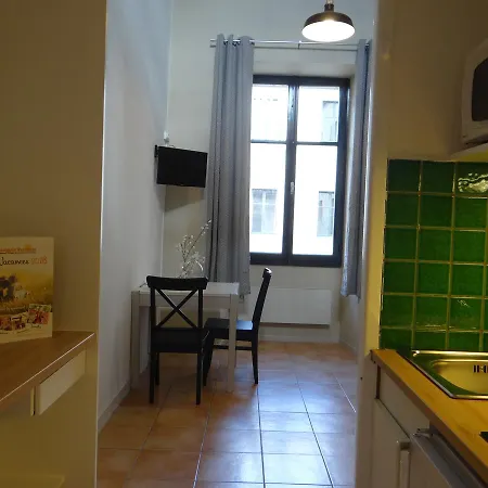Le Cloitre Des Dominicains Aparthotel 2*